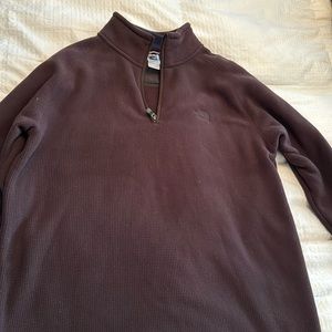 The North Face Fleece 1/2 Zip long sleeve